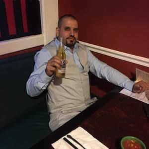 Meet your Posher, Andres